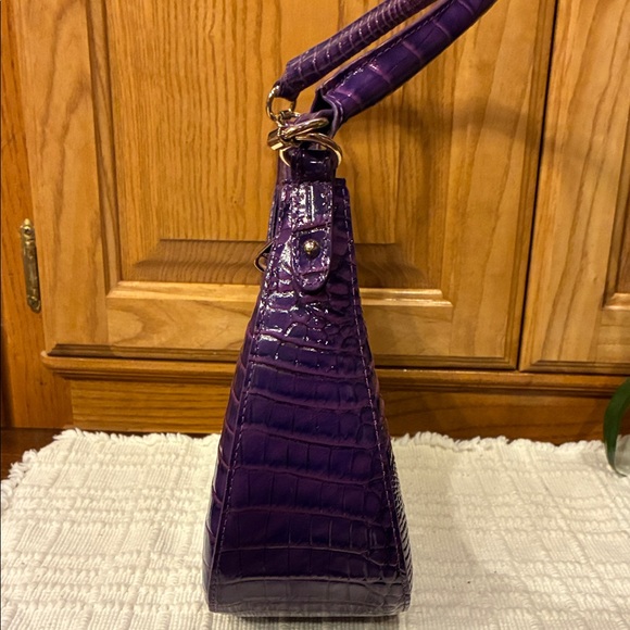 Brahmin Small Bekka Purple Curved Handbag (ABBA) - Picture 11 of 16